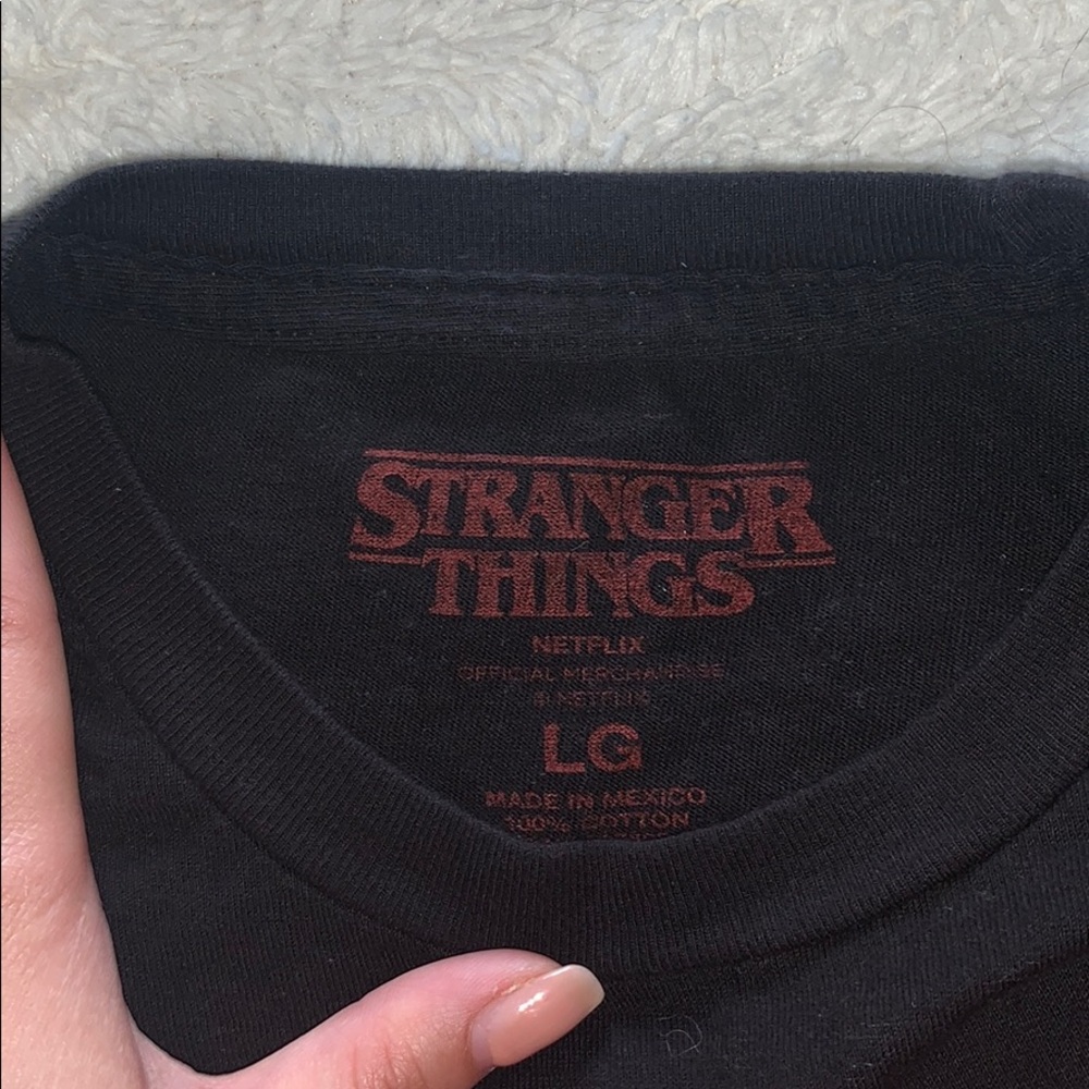 Stranger Things Comic Tee - Picture 2 of 3
